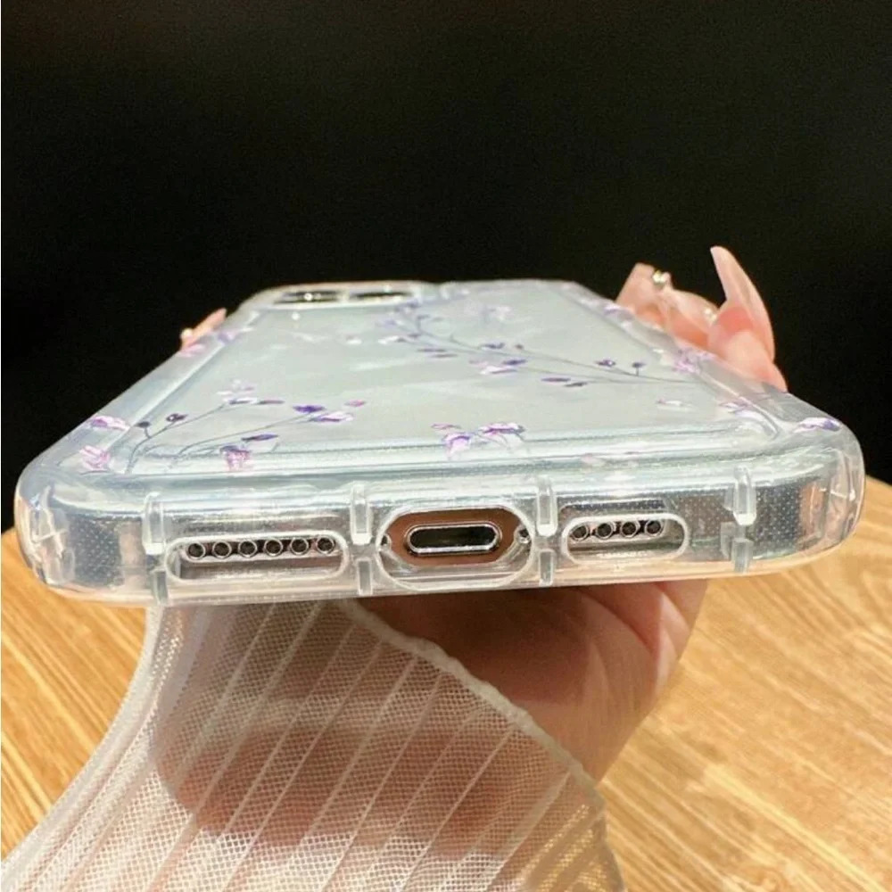 ⚠️Clearance iPhone 15/Pro/Pro Max Simple Floral Phone Case - Picture 4 of 4